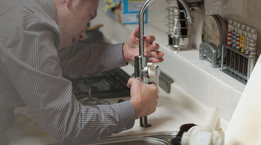 Professional bathroom faucet installation in Polvadera, NM